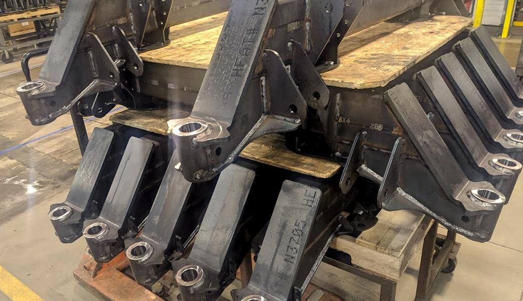 Link Manufacturing link axles